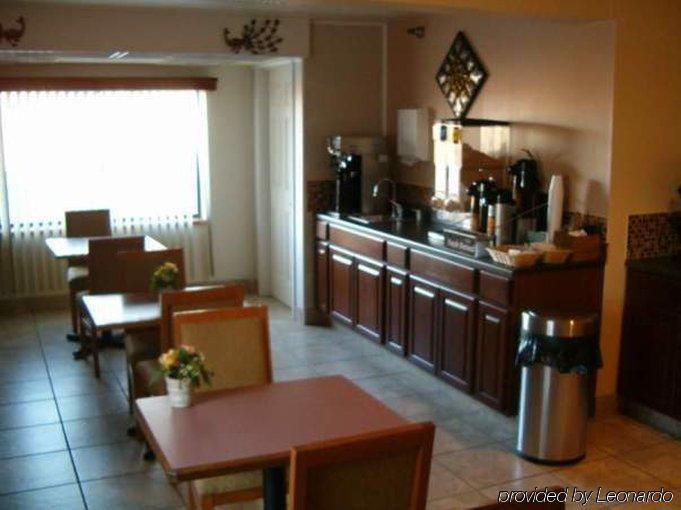 Americas Best Value Inn & Suites Fort Collins Restaurant foto